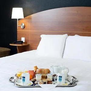 Kyriad Ferrand Centre Hotel