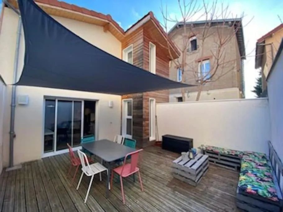 Maison Duplex Avec Terrasse Proche De La Gare Sncf Clermont-Ferrand